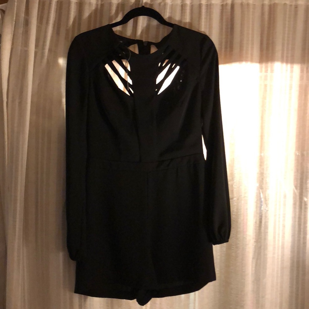 NWT Bebe romper/jumpsuit